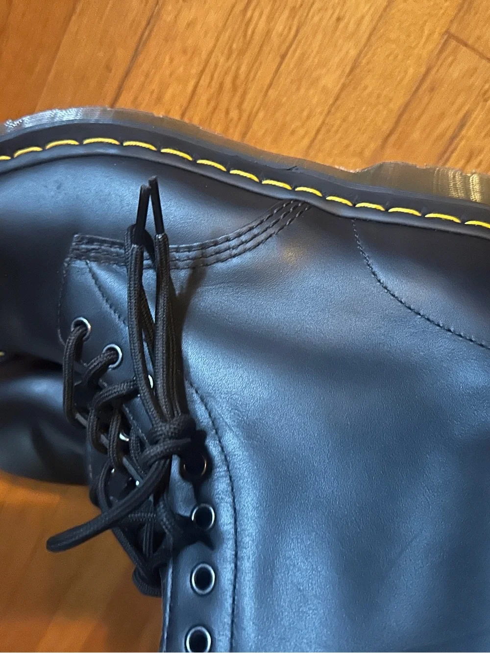Black Dr. Martens 1460 boots in US 9 M, 10 L, NWOB